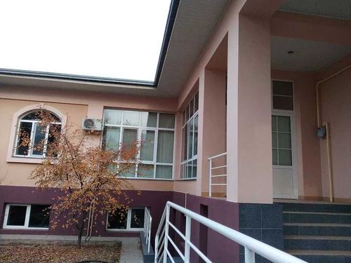 4-room house part, 400 m²