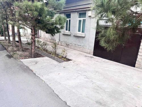 6-xonali uy, 100 m²