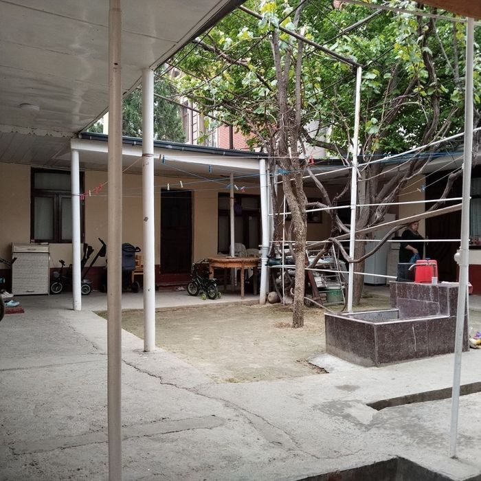 10-xonali uy, 300 m², Toshkent, Mirzo Ulug‘bek tumani, sotuvga