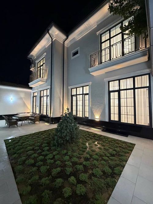7-xonali uy, 500 m²