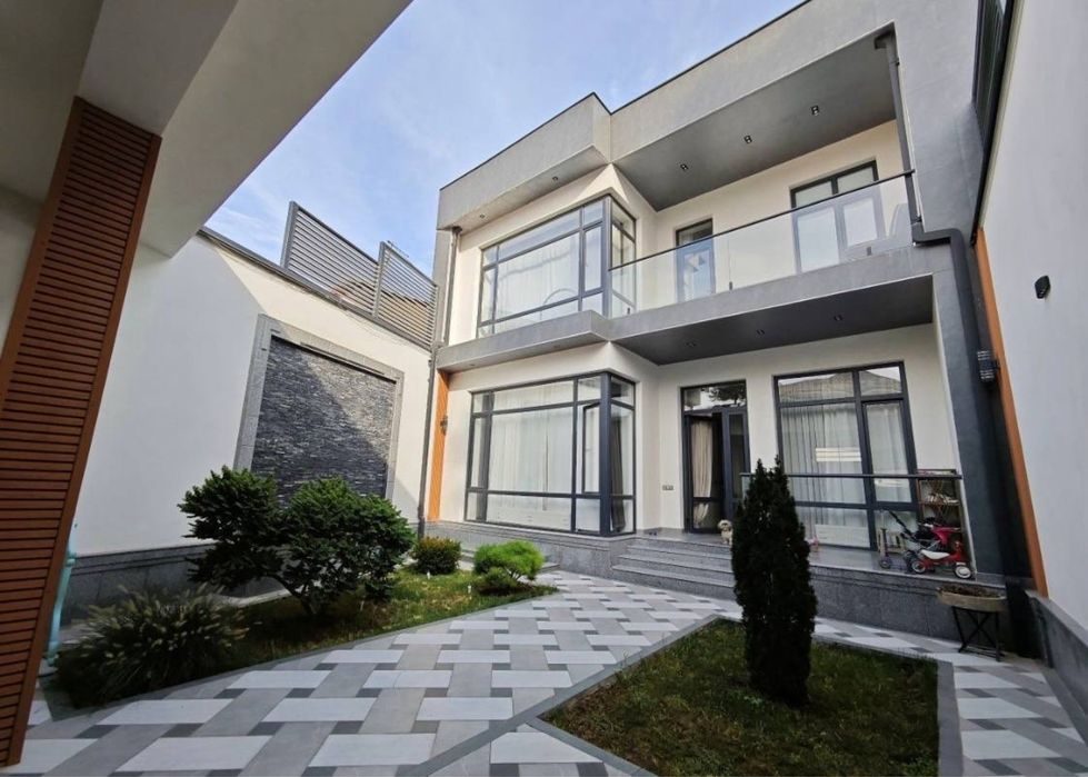 7-xonali uy, 450 m², Toshkent, Mirzo Ulug‘bek tumani, sotuvga