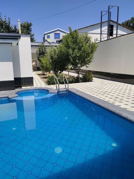 7-xonali uy, 160 m², Toshkent, Mirzo Ulug‘bek tumani, sotuvga