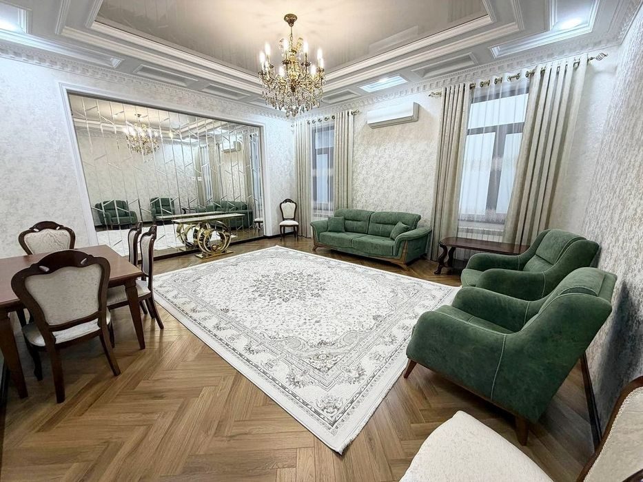 5-room house, 300 m², Tashkent, Mirzo Ulugbek District, for rent