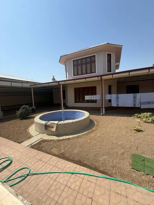 5-xonali uy, 150 m²