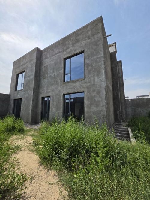 7-xonali uy, 560 m²