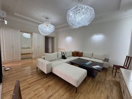 5-xonali uy, 350 m²