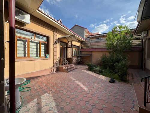 4-room house, 150 m²