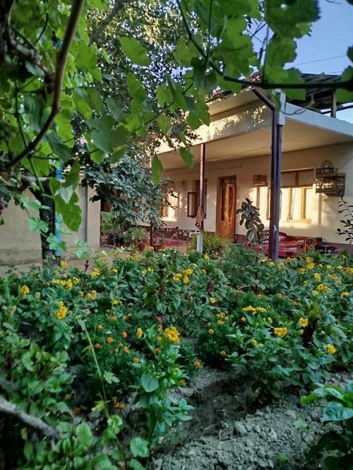 9-xonali uy, 1000 m²