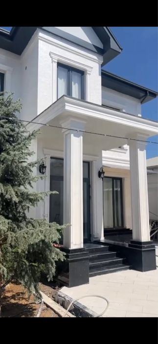 5-room house, 400 m²