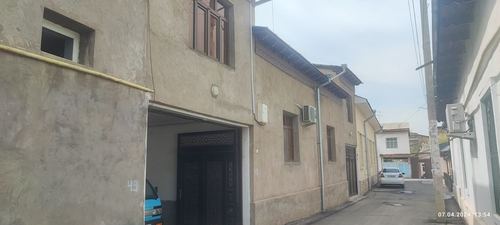 14-xonali uy, 800 m²