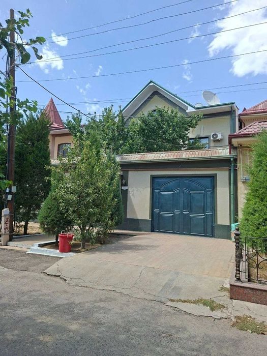 10-room house, 6 m², Tashkent, Mirzo Ulugbek District, for rent