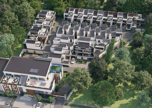 Продаётся 60 соток с рещения под котежный городок
