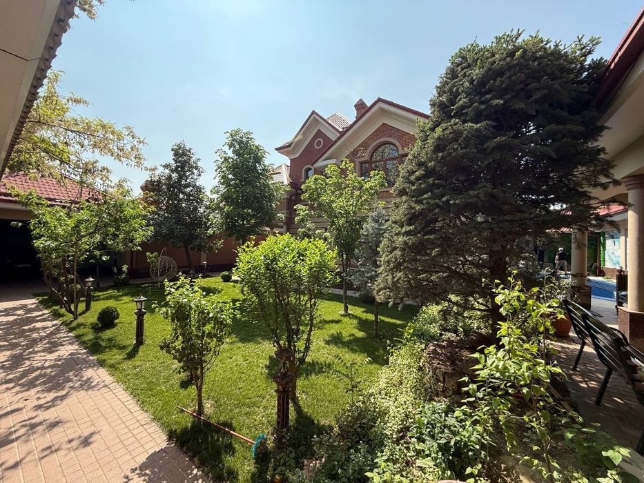 8-room house, 450 m², Tashkent, Mirzo Ulugbek District, for rent