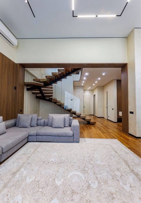 5-room house, 300 m², Tashkent, Mirzo Ulugbek District, for rent