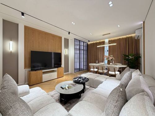 4-room apartment, 135 m²