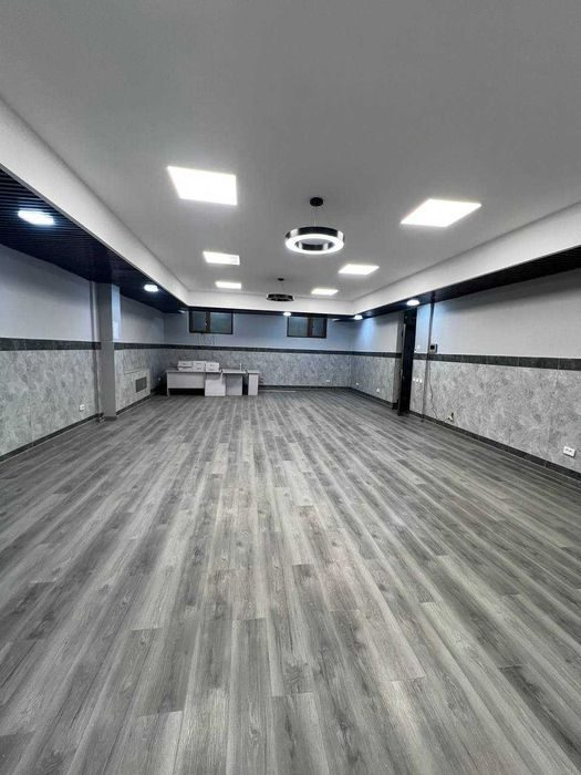 Улица Паркентская.Продам коммерческий обьект 125кв.м. Цоколь.2 линия.