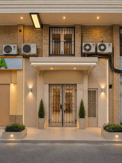 Офис на Ц2 Алайский 21 КВ продаётся, ориентир высотки