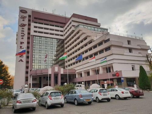 Гостиница Тата первая линия 170соток 37000кв.м 14этажей срочно