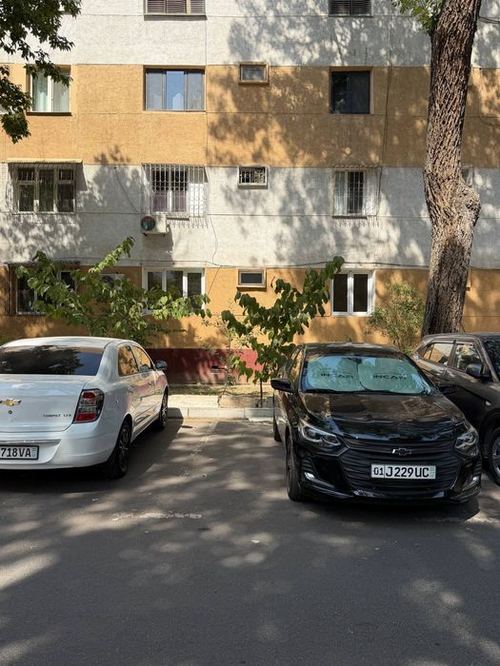 Срочно продаётся Квартира под офис Первая линия
