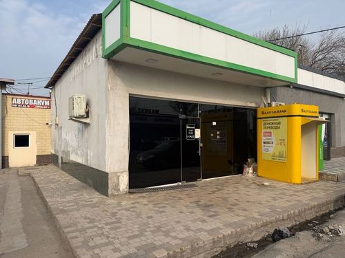 Амир Темур махалля нежилое помещение 66кв.м первая линия ор-р Fath Oil