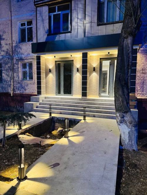 Академик Городок 1-Линя Продается Нежилой