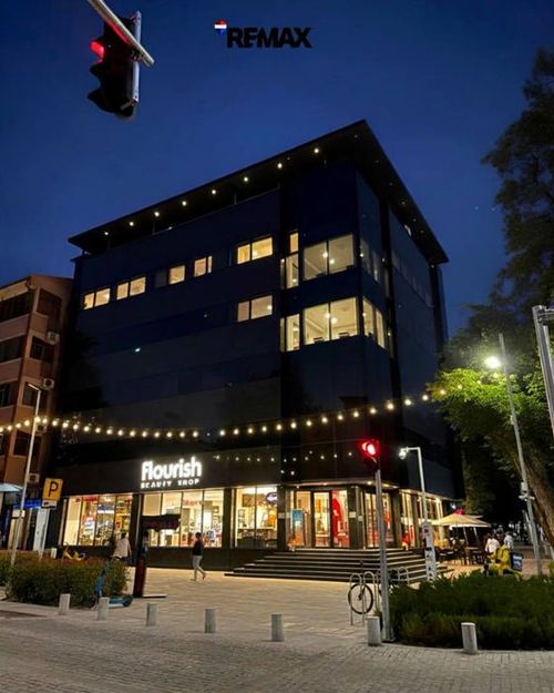 Premium commercial asset & flagship investment property