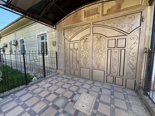 4-комнатный коттедж, 150 м²
