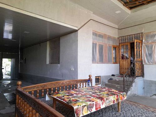6-xonali uy, 200 m²