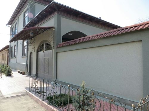 7-xonali uy, 220 m²