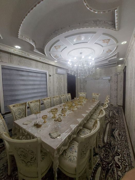 6-комнатная дача, 800 м², Кибрай, на продажу