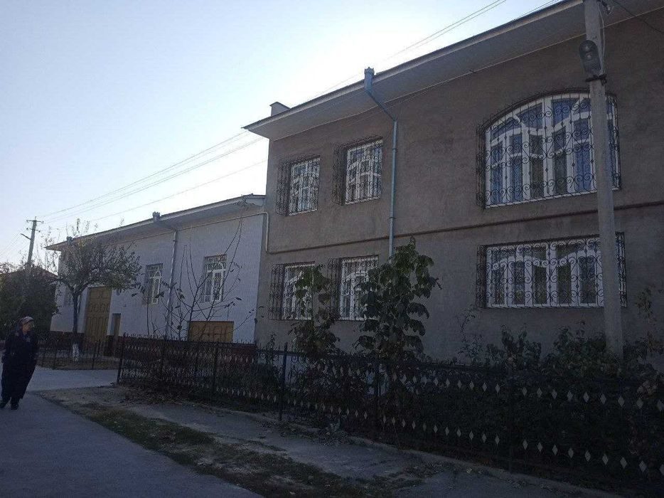 9-комнатная дача, 12 м², Кибрай, на продажу