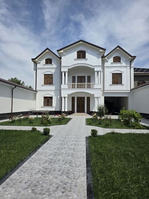 7-xonali uy, 620 m²