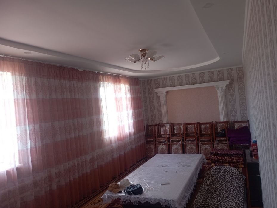 7-комнатный дом, 77777 м², Кибрай, на продажу