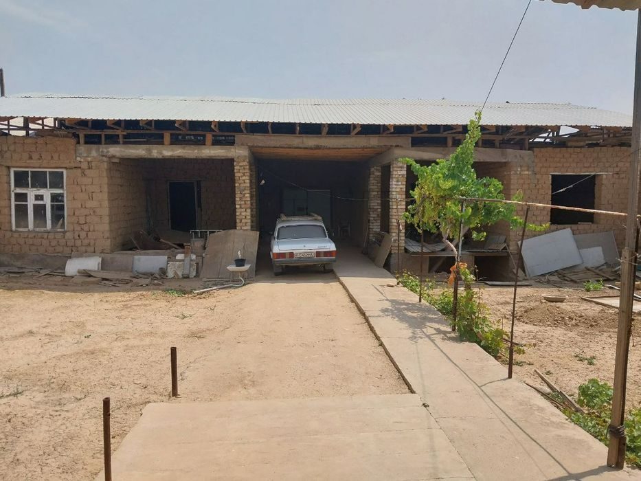6-комнатный дом, 600 м², Кибрай, на продажу