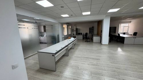 Аренда офис 239 м2. м.Буюк Ипак Йули (ТЛ)