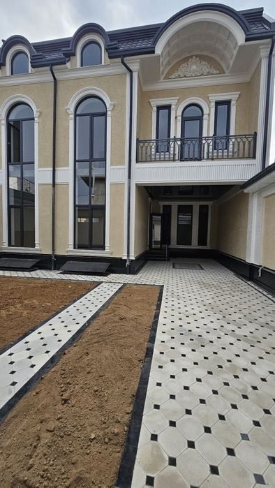 6-комнатный коттедж, 230 м², Кибрай, на продажу