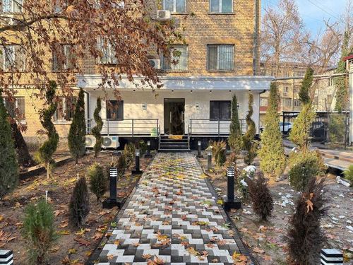 Аренда нежилое 49м2. М. Улугбекский район Ор-р: Ц1, Street 77