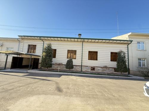 8-xonali uy, 6 m²