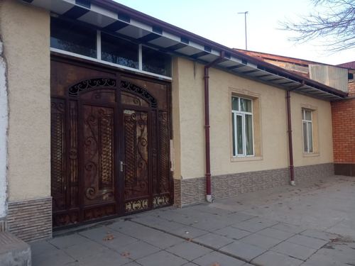 6-комнатная дача, 50 м²
