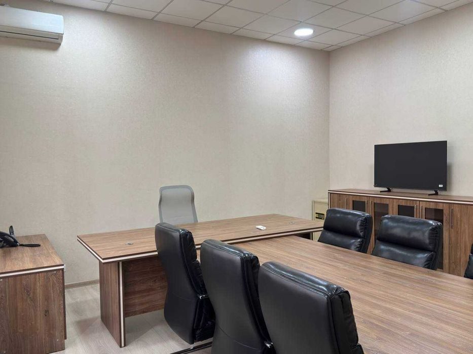СРОЧНО 30м2 Нежилой офис ижарага берилади (Сайрам)(Максим Горкий)
