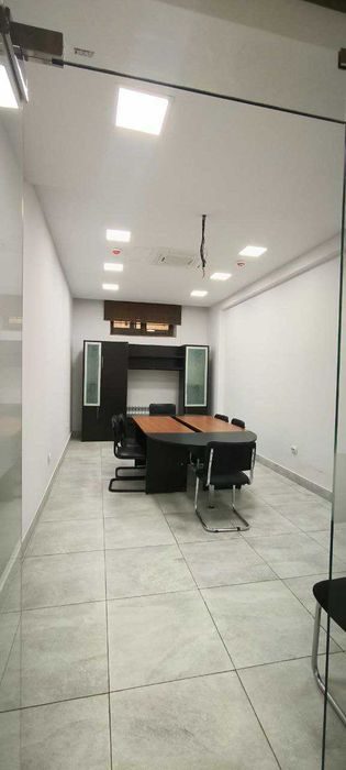 Паркентский. Продам обьект 450кв.м. под Ваш бизнес. Есть арендатор.