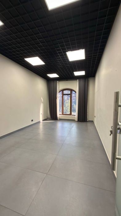Сдаётся Помещение Вдоль Дороги 260м2 Орн- Ц1,Алайский,Метро(N213)