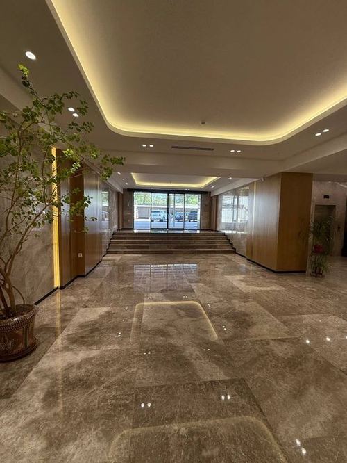 Сдаётся помещение Перекресток Шастри 920м²
