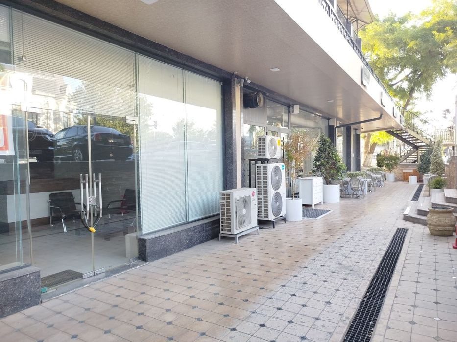 Buyuk ipak yóli metro 150 m2 ofes ijaraga beriladi