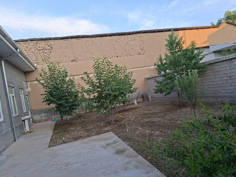 2-room house, 255 m², Kibray, for rent