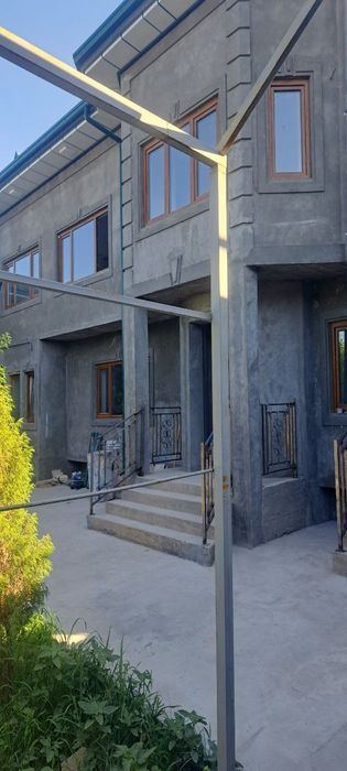 5-room house, 400 m²