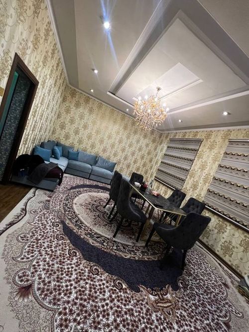 4-room house, 450 m²