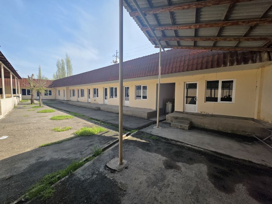 Қибрай тумани Уймовут маҳалласида 32 сотихли ер участкаси сотилади.