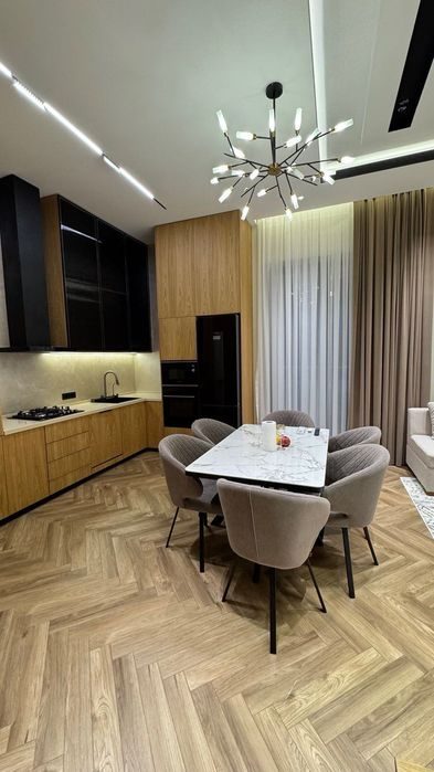 2-room apartment, 72 m², Tashkent, Mirabad District, for sale