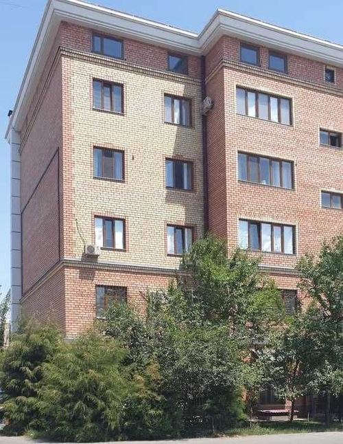 5-xonali kvartira, 152 m²